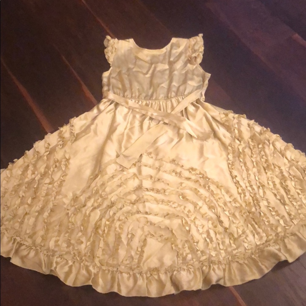 Dress - Picture 7 of 8